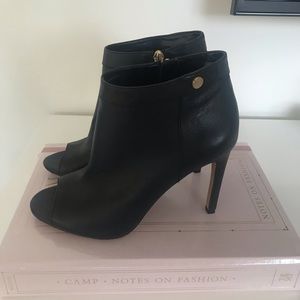 Vince Camuto Keely Booties size 6.5